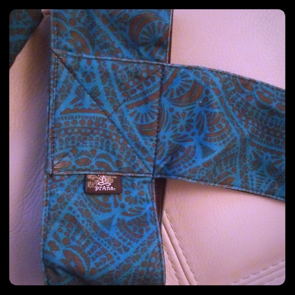 NWOT Prana Yoga Mat Carrier